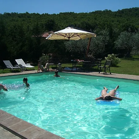 Alloggio per agriturismo Fattoria Del Quondam Giano dellʼUmbria