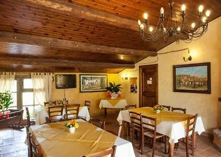 Alloggio per agriturismo Fattoria Del Quondam Giano dellʼUmbria