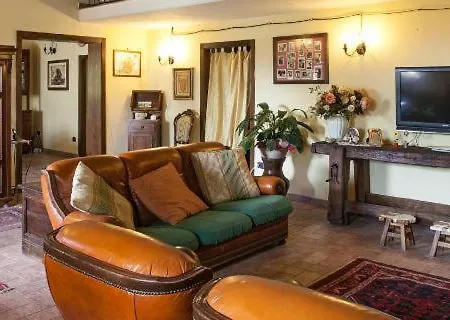 Fattoria Del Quondam Alloggio per agriturismo Giano dellʼUmbria
